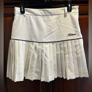 Titleist Pleated White/Off-White Golf Skort